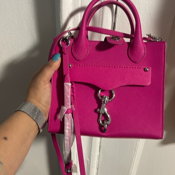 Rebecca Minkoff Handbags - NWT Rebecca Minkoff Mini bag in Fuschia New without tags